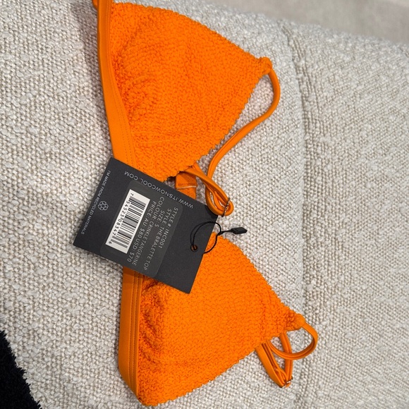 It’s now Cool Crinkled Orange Bikini Set - Picture 10 of 11